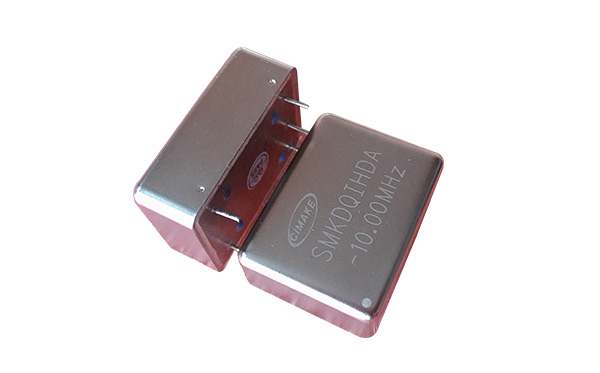 CIMAKE太空用恒溫晶振OCXO